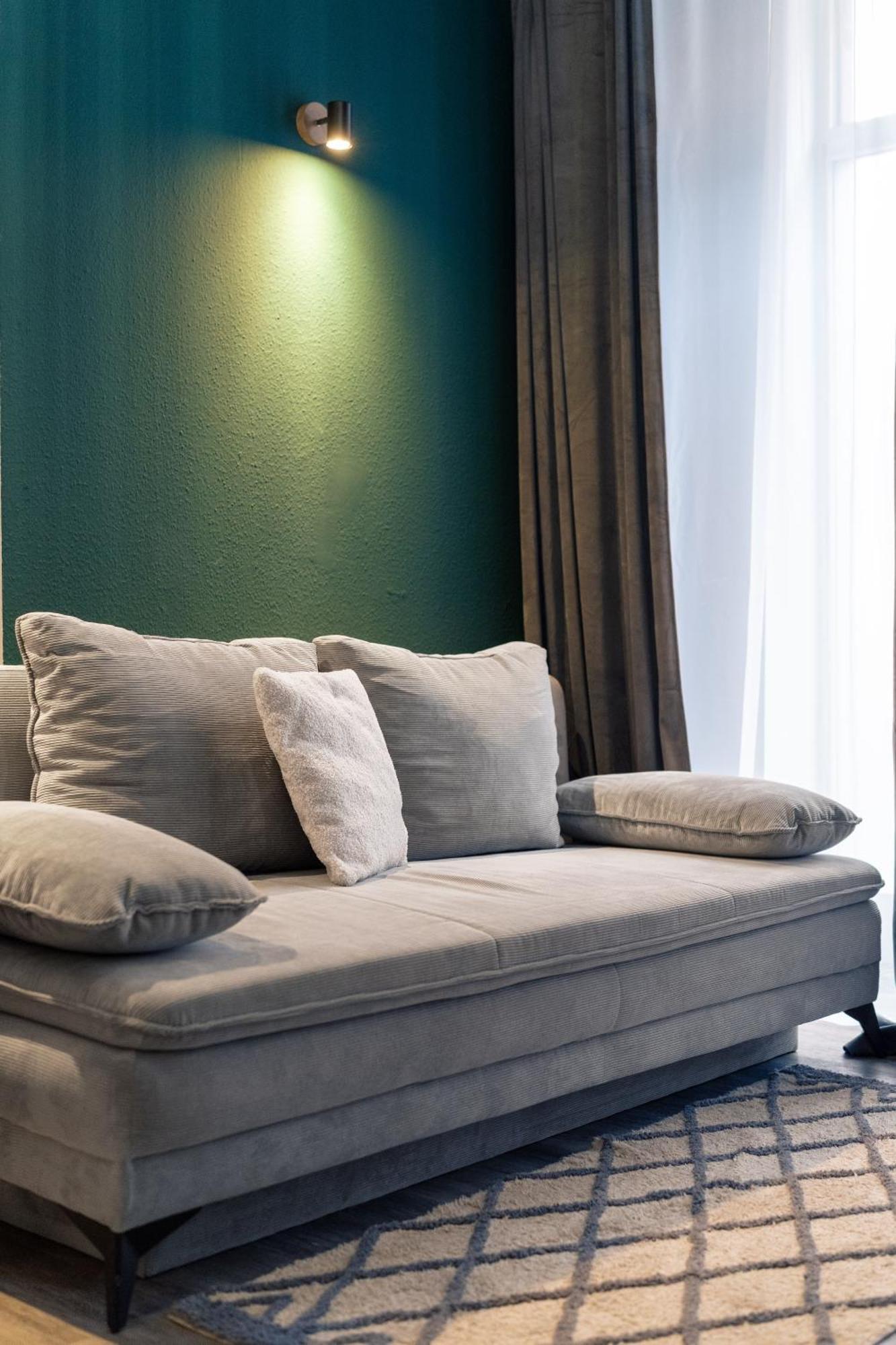 Modern Living Apartment - 3-Zimmer - Nuernberg Nord, Ruhige Seitenstrasse, Fusslaeufig Strassenbahn מראה חיצוני תמונה